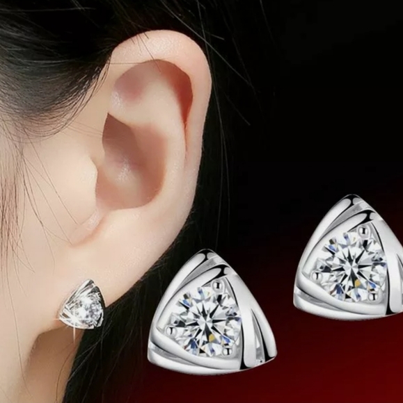 Jewelry - NEW 925 Silver Diamond Stud Earrings